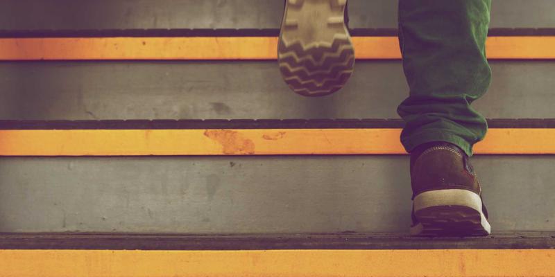 婚礼策划必备应急方案：我的婚礼加专业团队教你应对天气、人员、设备突发状况